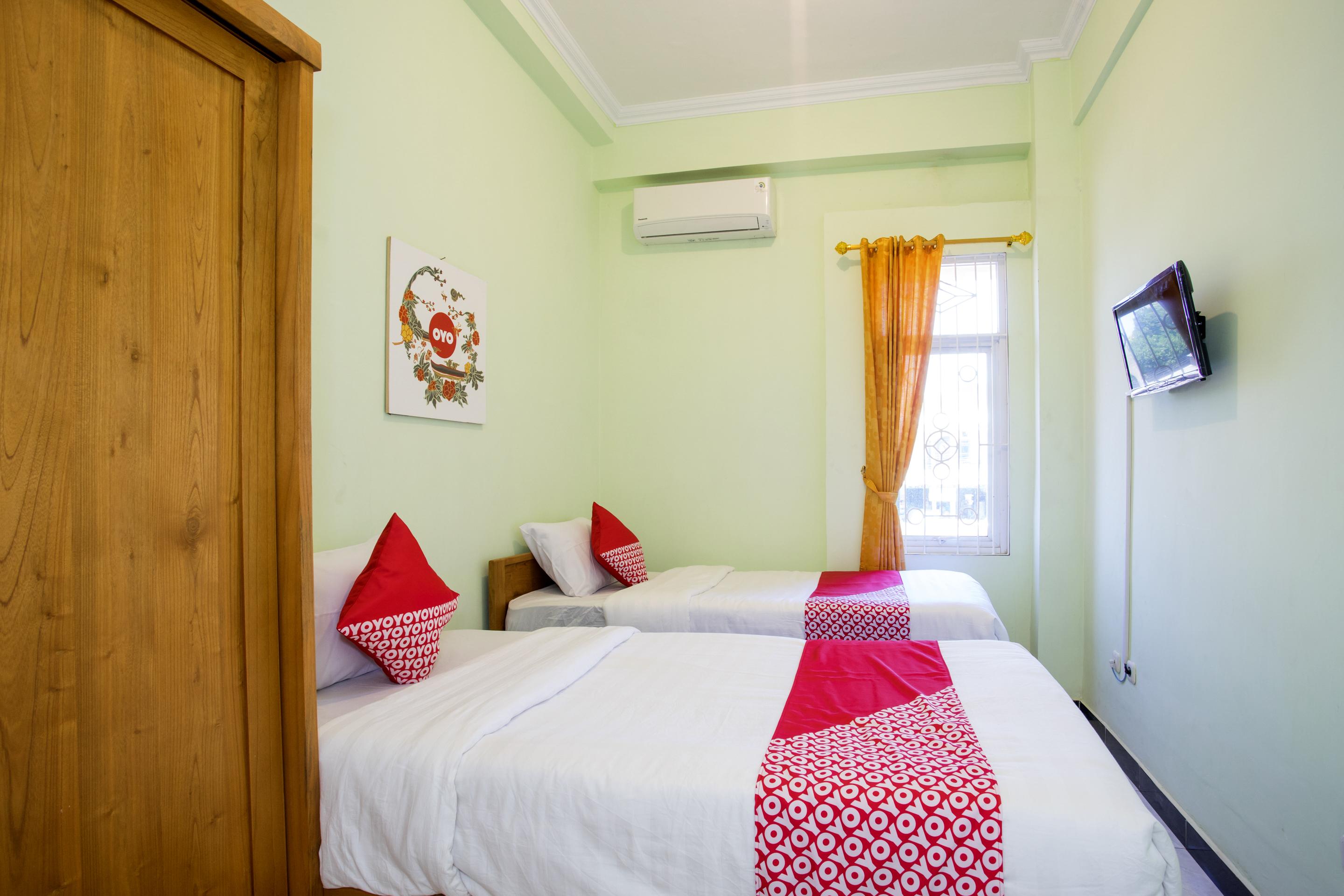Reddoorz Syariah Near Alun Alun Wonosari Hotel Exterior photo